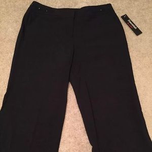 Essentials by A.B.S. Black Dress Capris Sz 6 NWT